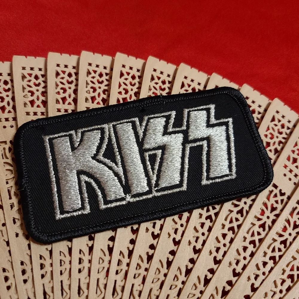 KISS Black and Silver Patch - Picture 5 of 7